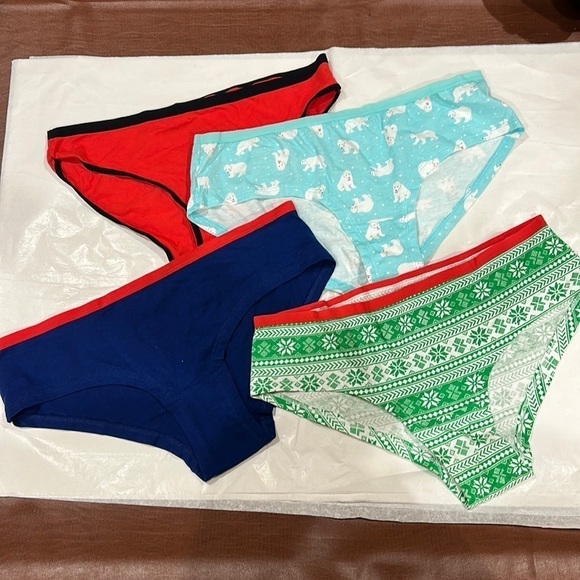 🆕 NEW! 4 pair holiday cotton hipster panties Sz L 8-10 - Picture 1 of 10